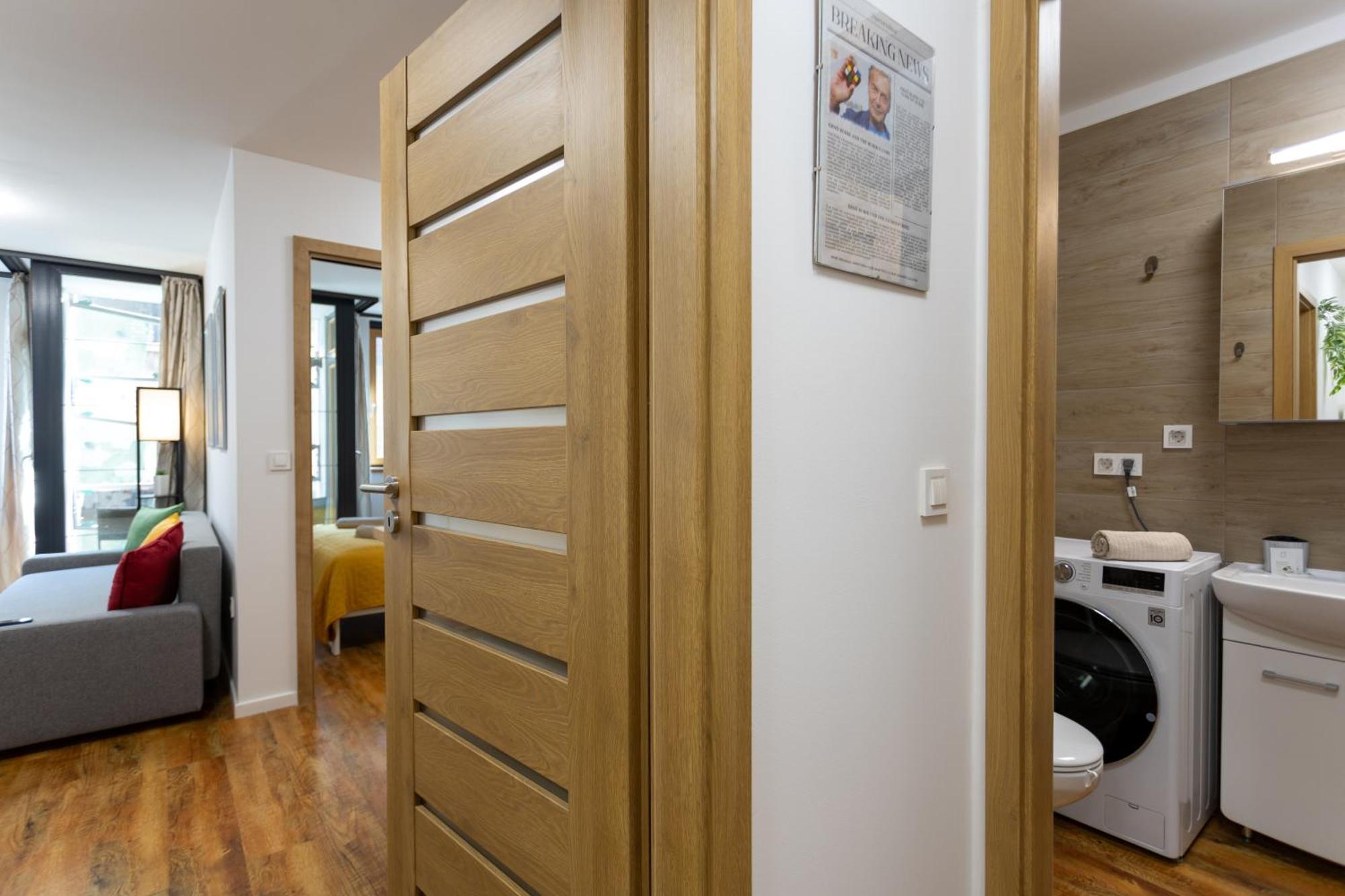 Apartament Downtown Cube *